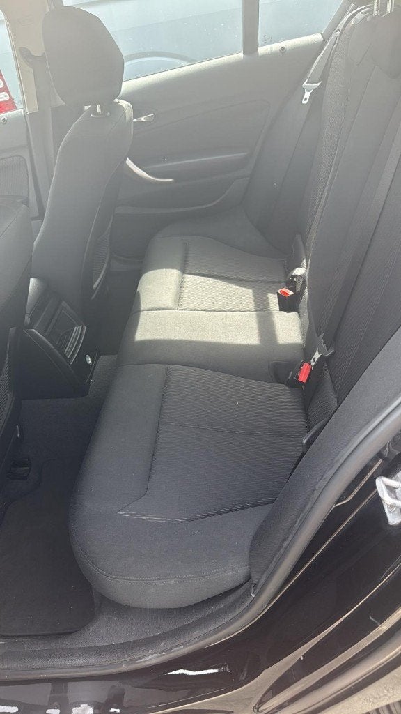 BMW 116d (Stock ID 23286) — 12