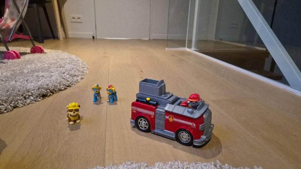Paw patrol truck & mannetjes, Kinderen en Baby's, Ophalen, Zo goed als nieuw