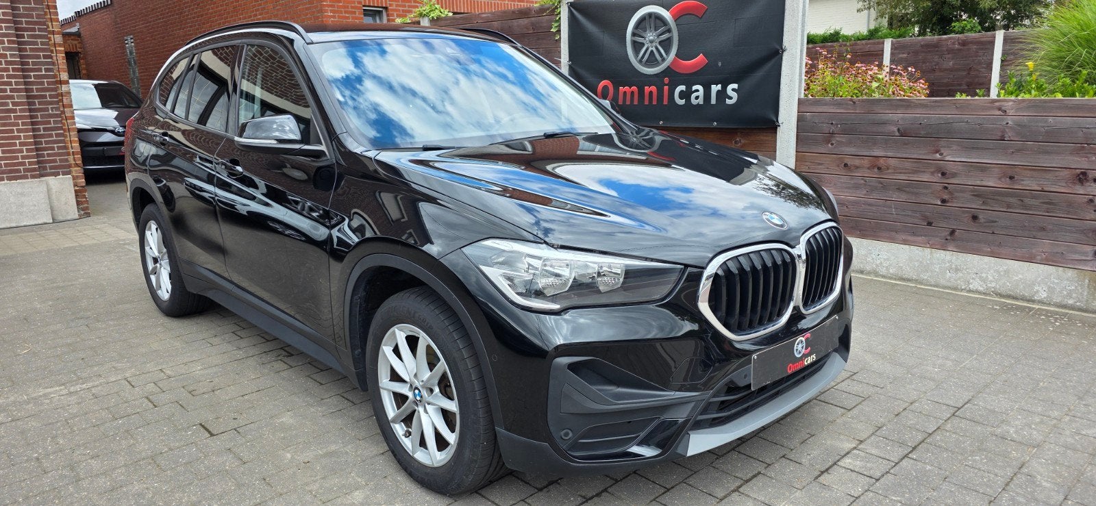 Bmw X1 Automaat 1.5i Facelift Slechts 50.000km + GARANTIE, Auto's, BMW, Zwart, Leder, Dealer onderhouden, SUV of Terreinwagen