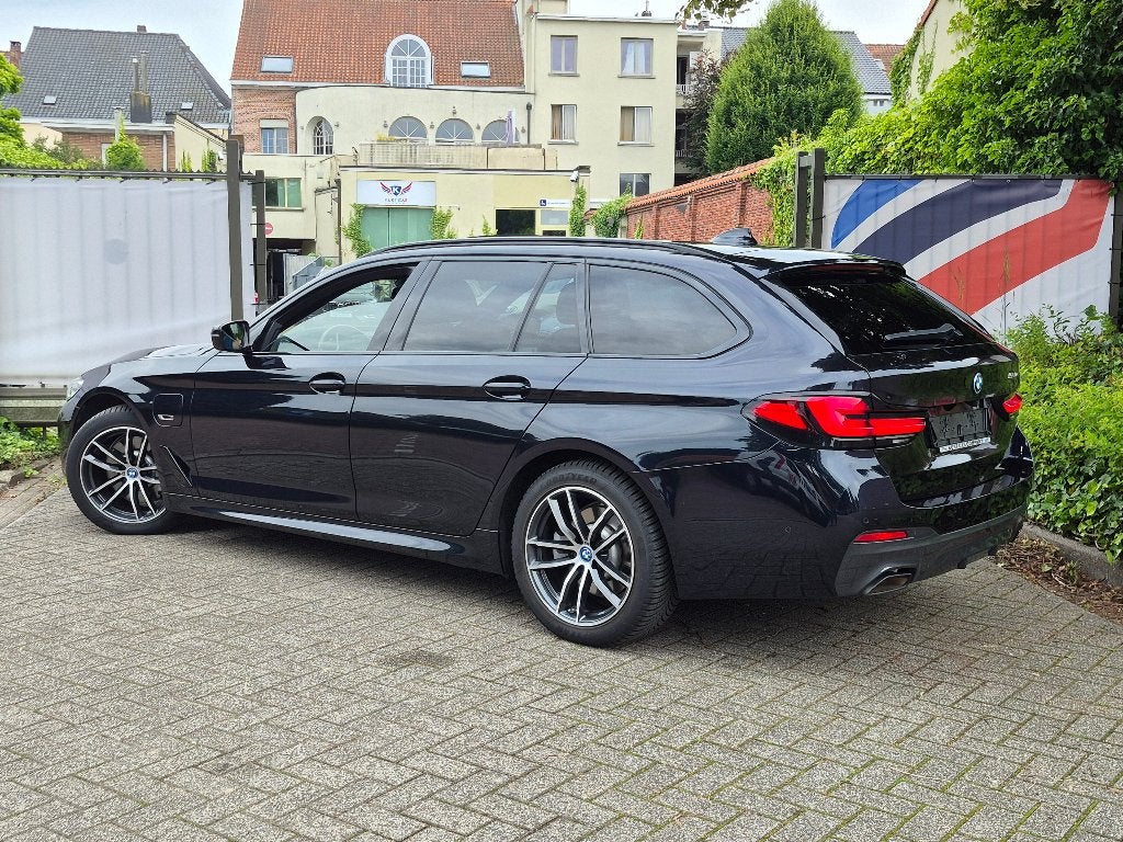 BMW 530e M Sport | Pano Dak | Camera | 1ste Eig | LED, Auto's, BMW, 1998 cc, Achterwielaandrijving, Trekhaak, 4 cilinders