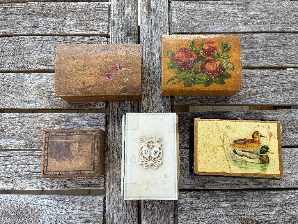 4 petites boîtes antiques + 1 bible avec ivoire, Enlèvement ou Envoi, Utilisé