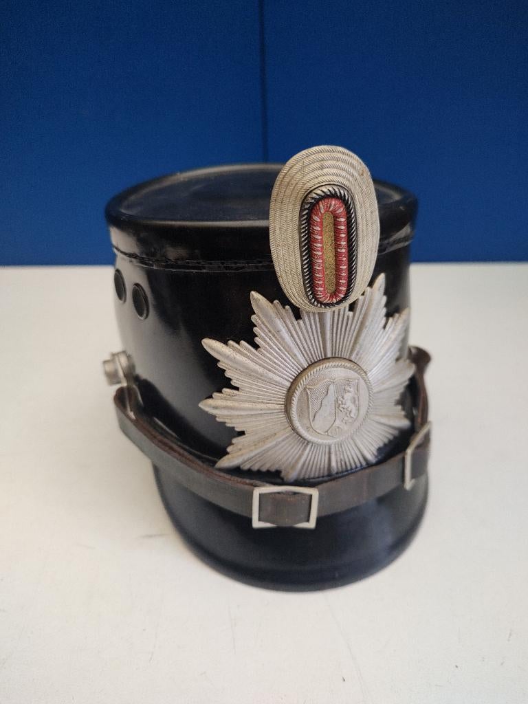 Duitse Polizei shako , na-oorlogs, Verzenden