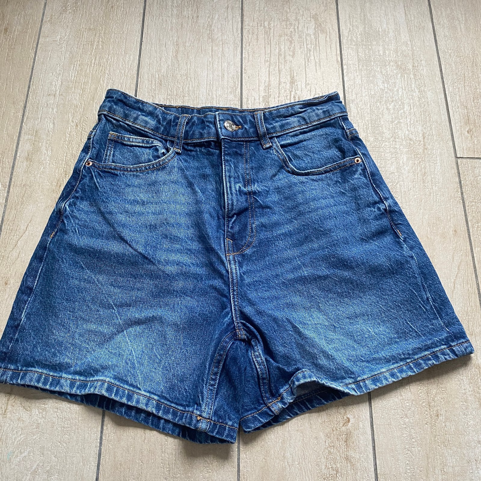 Short zara maat 36, Kleding | Dames, Ophalen of Verzenden, Zo goed als nieuw, Blauw