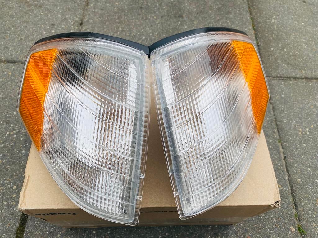 Mercedes SL R129 Oranje/wit knipperlichten/Blinkers, Enlèvement ou Envoi, Neuf, Mercedes-Benz