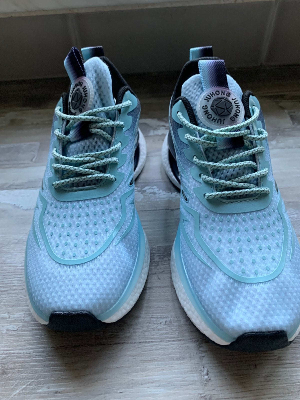 Nieuwe sportsneakers dames maat 37, Sport en Fitness, Ophalen of Verzenden, Nieuw, Overige sporten, Overige typen