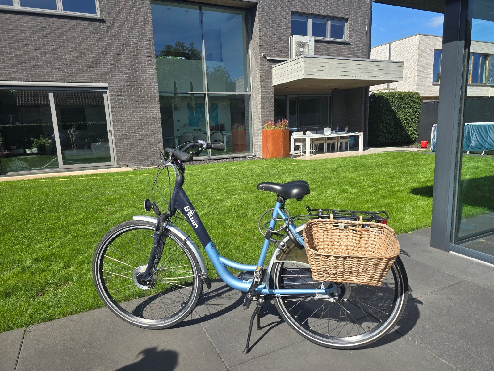 fiets 28 inch damesfiets, Fietsen en Brommers, Ophalen