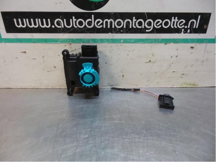 Clapet chauffage moteur d'un Renault Megane (Megane 09-), Renault, -, 3 mois de garantie, Utilisé