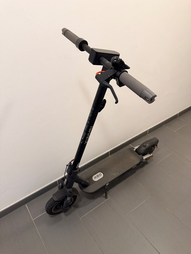 Trottinette électrique Xiaomi pro dual suspension, Enlèvement, Utilisé, Step simple, Xiaomi