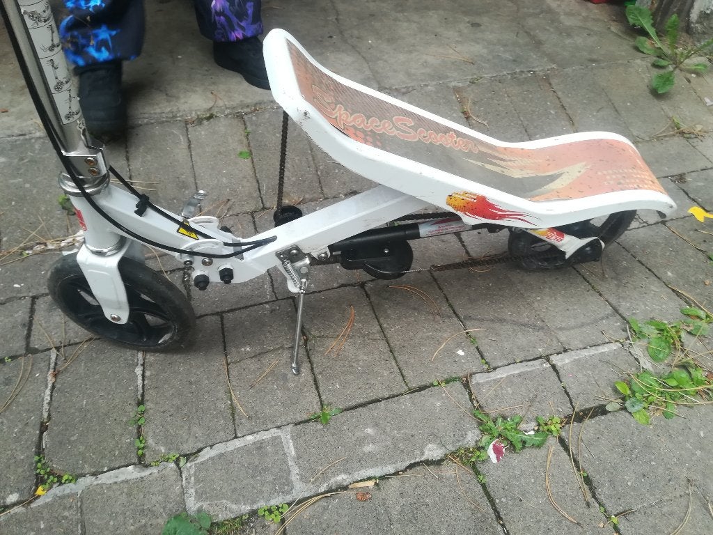 trottinette space scooter, Vélos & Vélomoteurs, Trottinettes, Enlèvement