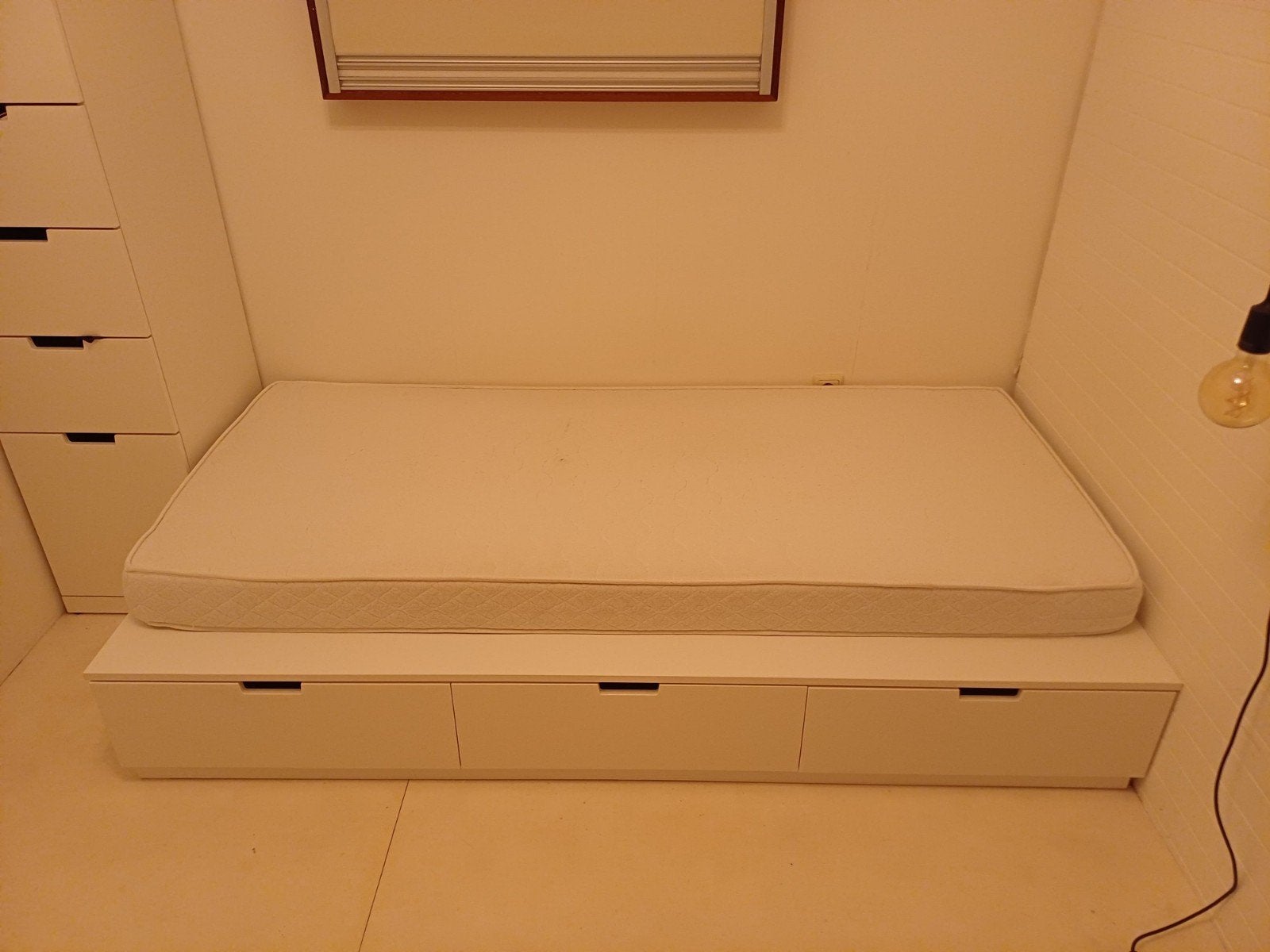 Bed met 3 opberglades + matras, Huis en Inrichting, Slaapkamer | Bedden, Ophalen