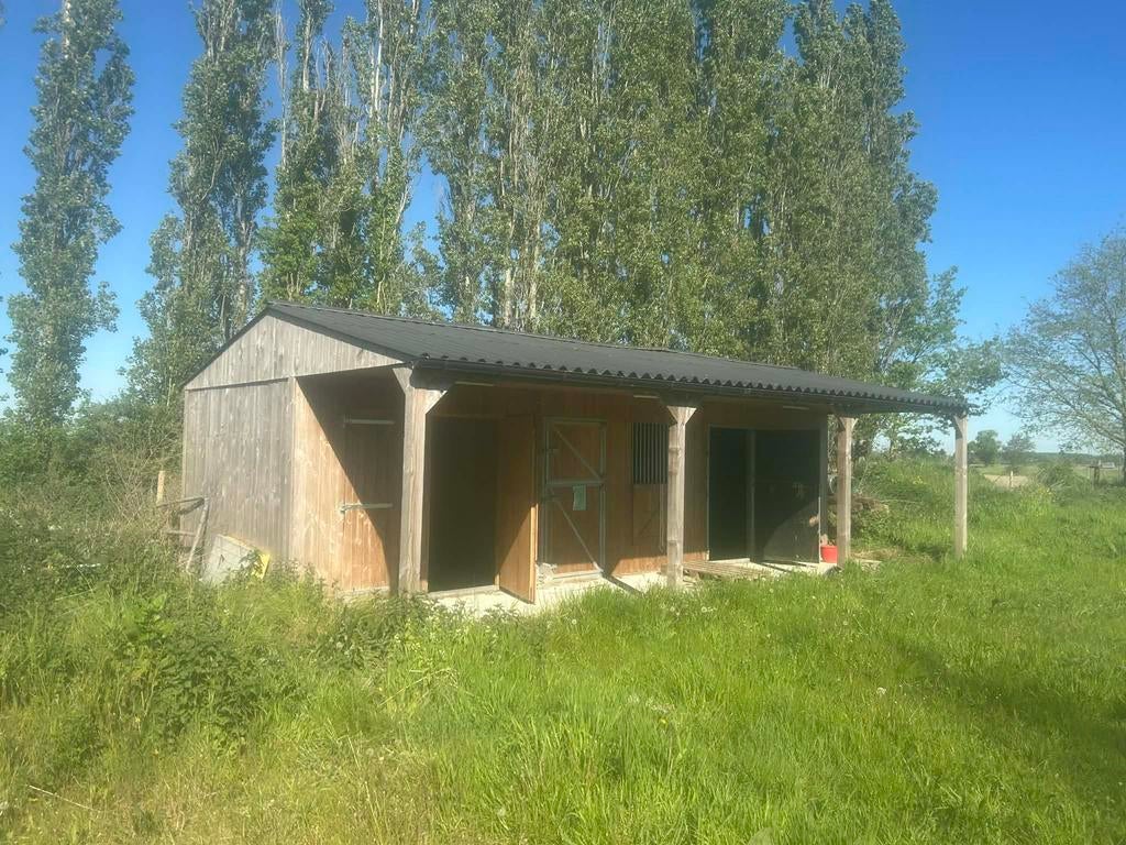 Paarde stal