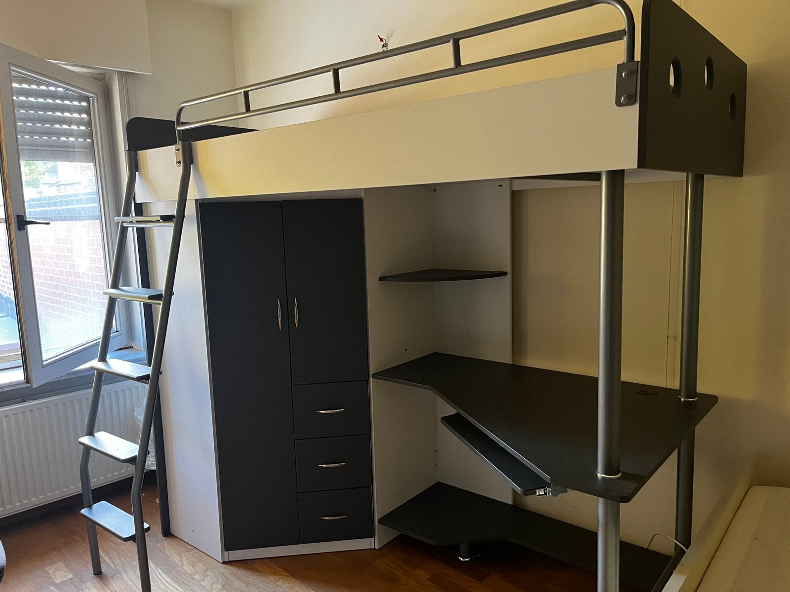 Hoogslaper met bureau, Huis en Inrichting, Ophalen, Zo goed als nieuw, Hoogslaper