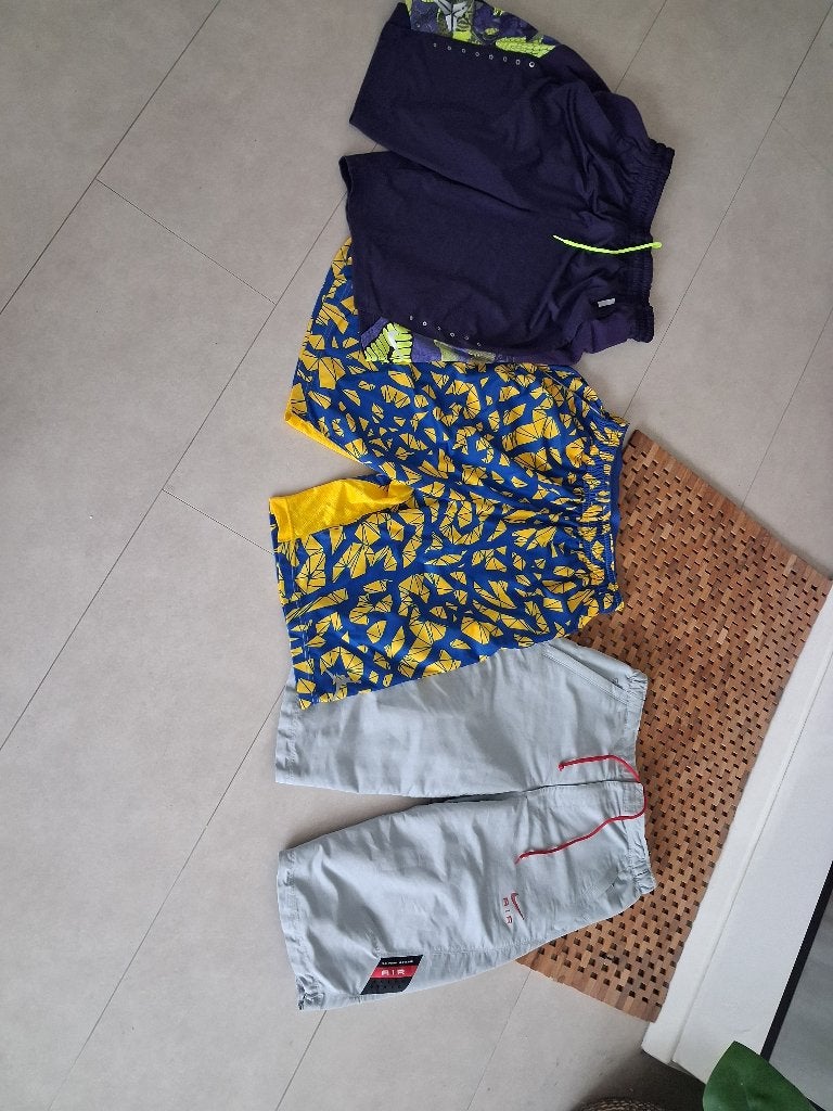 Short nike, Enlèvement, Comme neuf, Taille 48/50 (M)