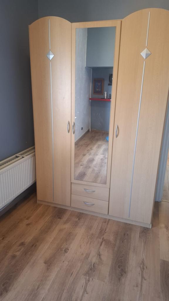 Kast + nachtkastjes (gratis), Enlèvement, Comme neuf