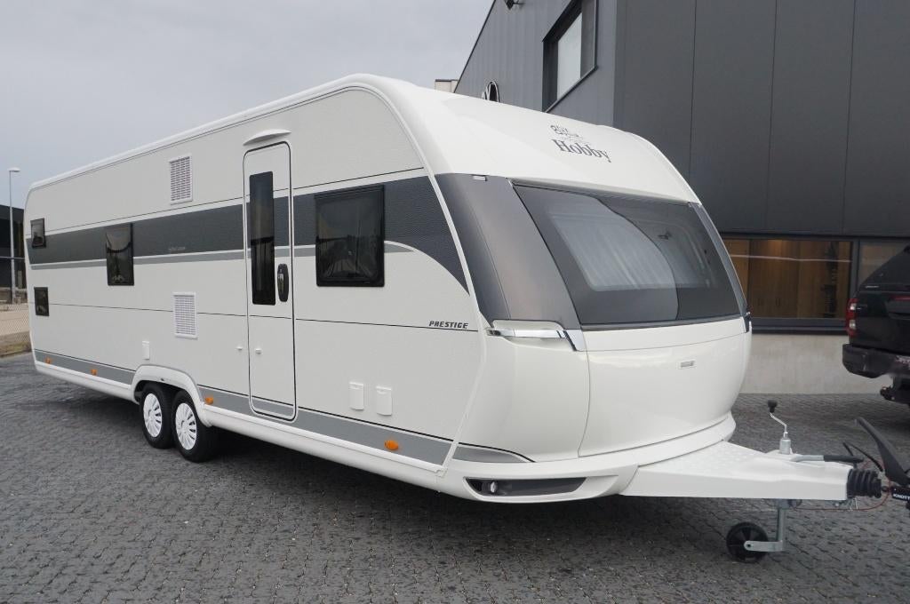 Nieuwe 6pers.Hobby Badkamer, stapelbed, fr bed, TANDEMASSER, Caravans en Kamperen, Caravans, Hobby, Koelkast, Bedrijf, Tot en met 6