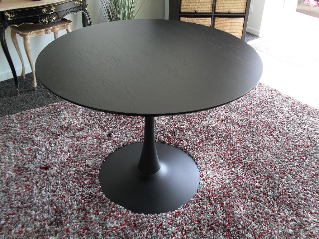 Ronde eettafel, Rond, Zo goed als nieuw, Vier personen, Ophalen