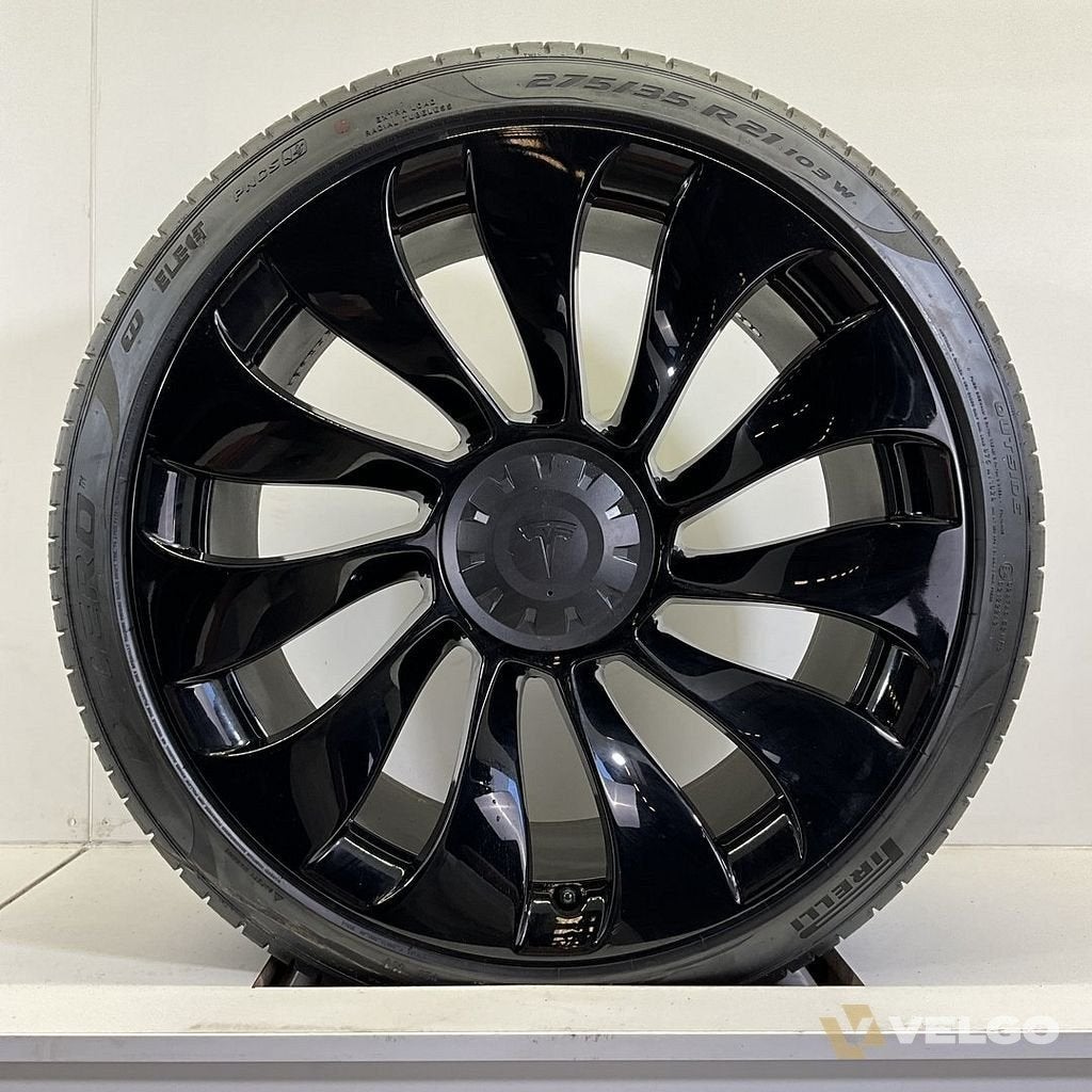 DEMO TESLA MODEL Y UBERTURBINE ZOMERBANDEN SET VELGEN 21 INC, Pneus et Jantes, 255 mm, Pneus été, -