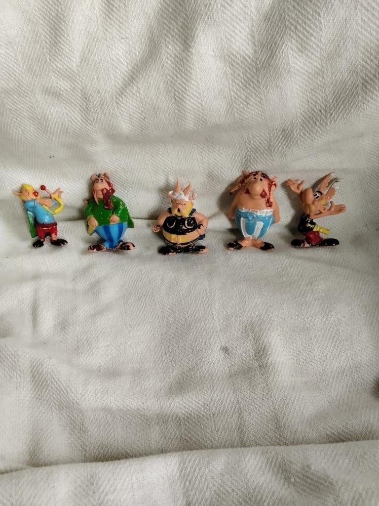 Vintage Asterix-figuren uit 1967, geproduceerd in Macau
