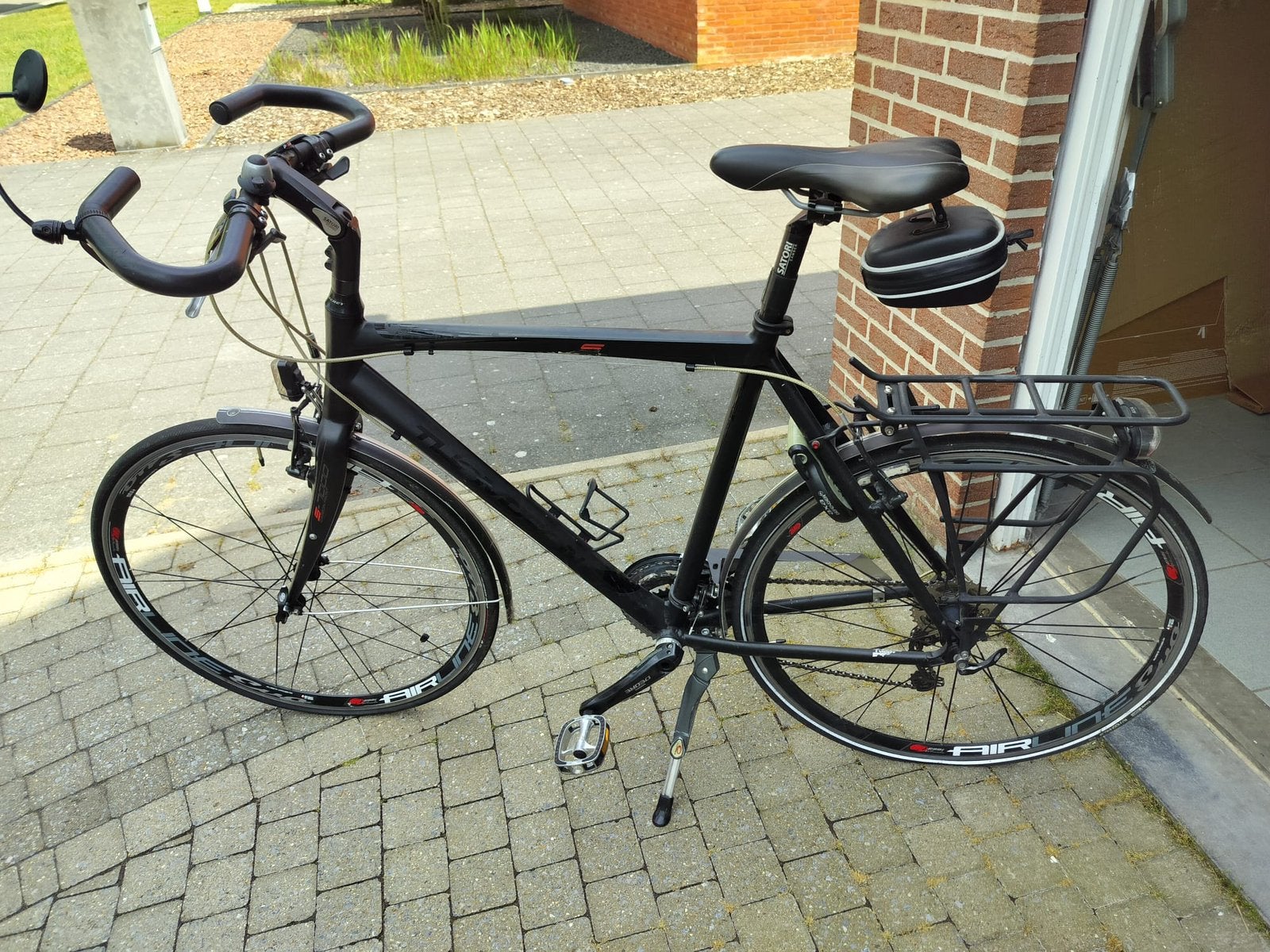 Sensa sportieve trekkingfiets / woon-werkfiets, Ophalen, Zo goed als nieuw