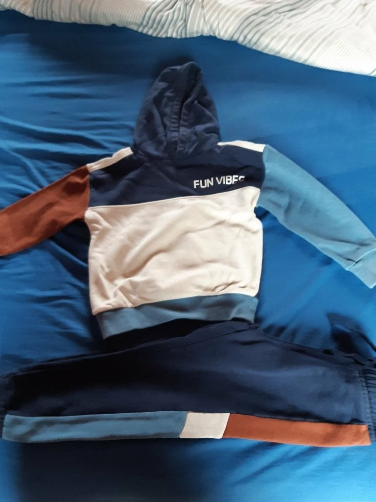 SETJE BROEK EN BROEK MAAT 122, Kinderen en Baby's, Ophalen, Zo goed als nieuw, Jongen, Broek