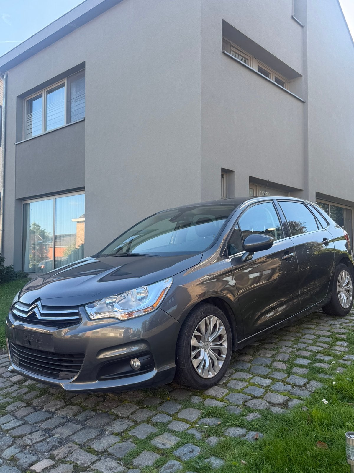 Citroen c4 Benzine 1.6 automaat, Euro 5, Stof, Zwart, 5 deurs