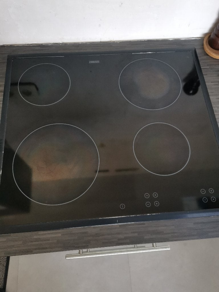 kookplaat, keramische, zanussi, 4 zones de cuisson, Enlèvement, Utilisé, Encastré