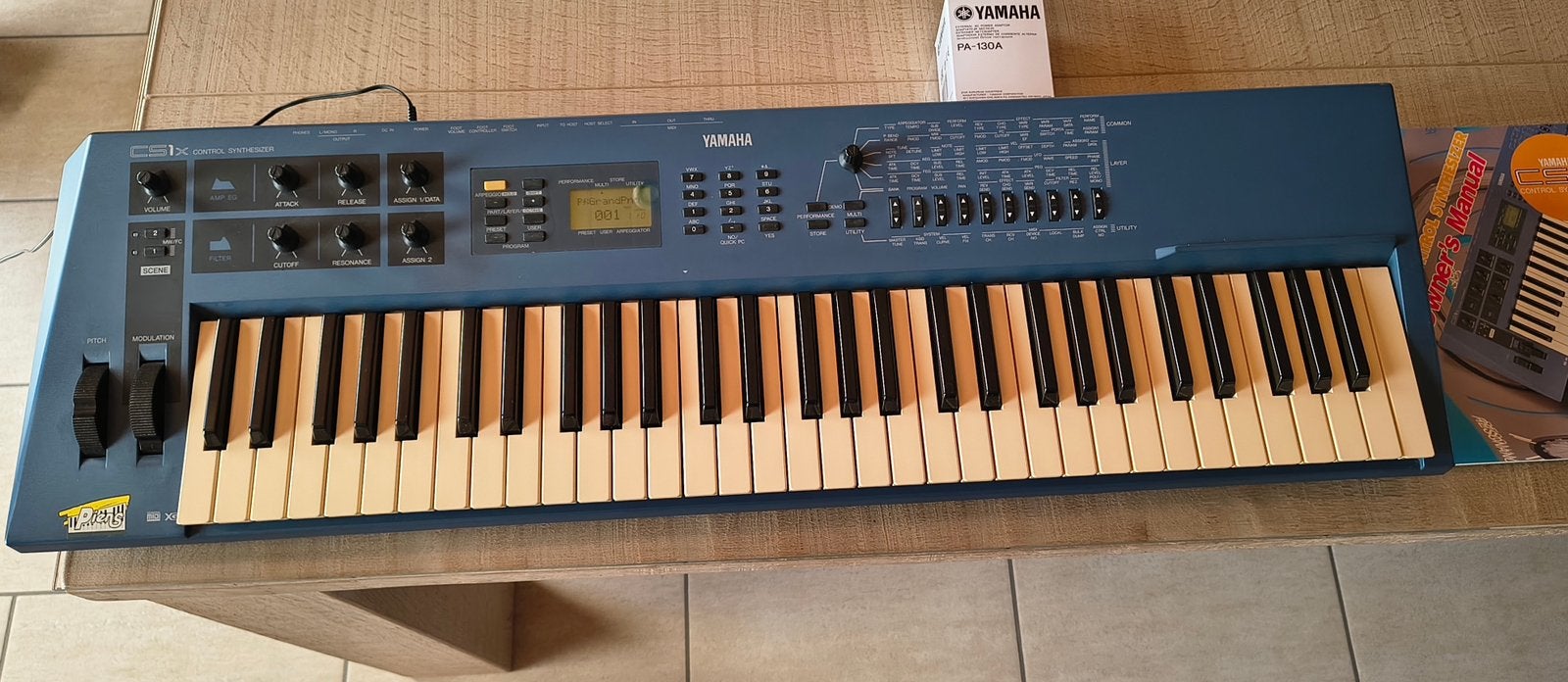 YAMAHA CS1x 61-Key Control Synthesizer, Ophalen of Verzenden, Zo goed als nieuw