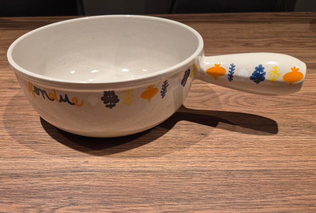 Le Creuset kom n22, 22cm diameter in perfecte staat, Huis en Inrichting, Ophalen, Zo goed als nieuw, Gietijzer, Koekenpan of Braadpan