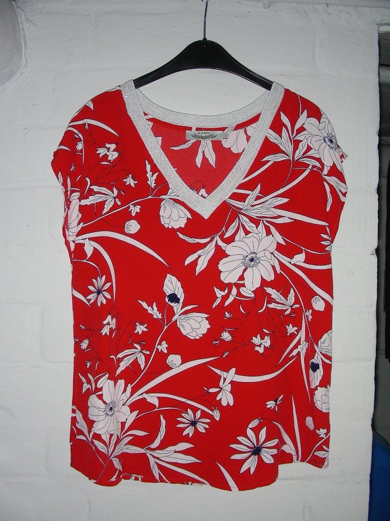 Rode zomerbloes met witte bloemen, It Hippie, maat : large, Kleding | Dames, Blouses en Tunieken, Ophalen of Verzenden, Zo goed als nieuw