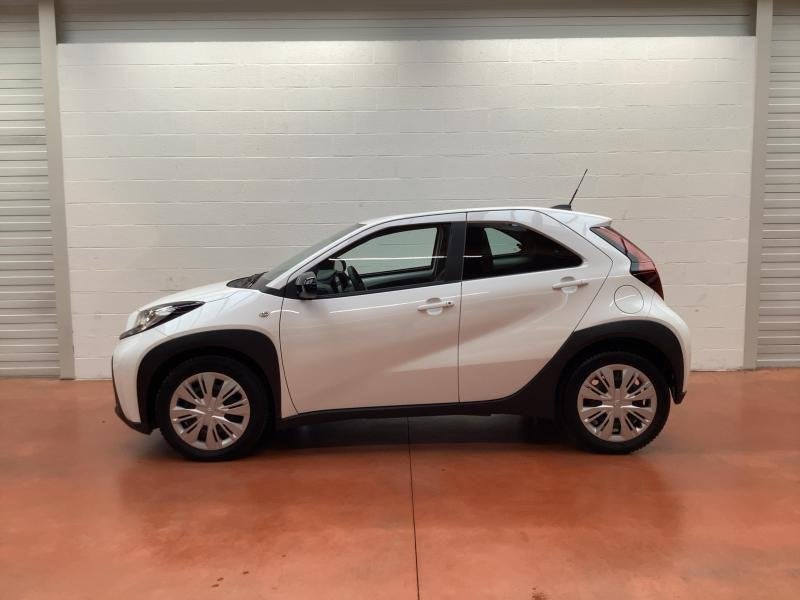 Toyota Aygo 1.0 X play CVT Toyota Aygo X Play CVT 53Kw, Autos, Achat, Euro 6, Ordinateur de bord, 5 portes