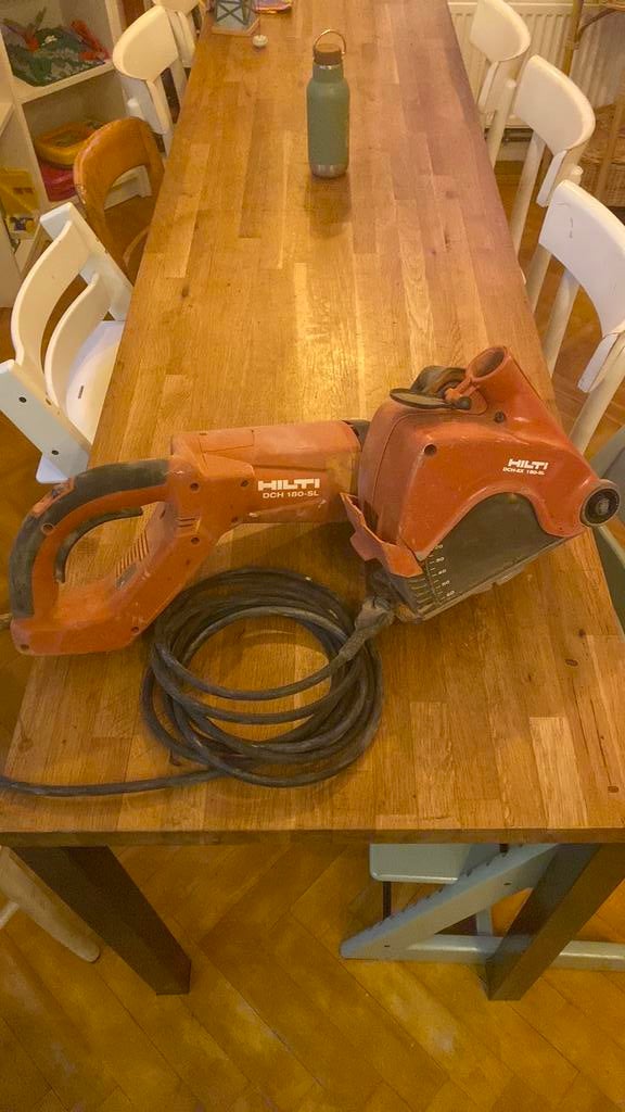 Sleuvenfrees, Doe-het-zelf en Bouw, Gereedschap | Freesmachines, Zo goed als nieuw, Ophalen