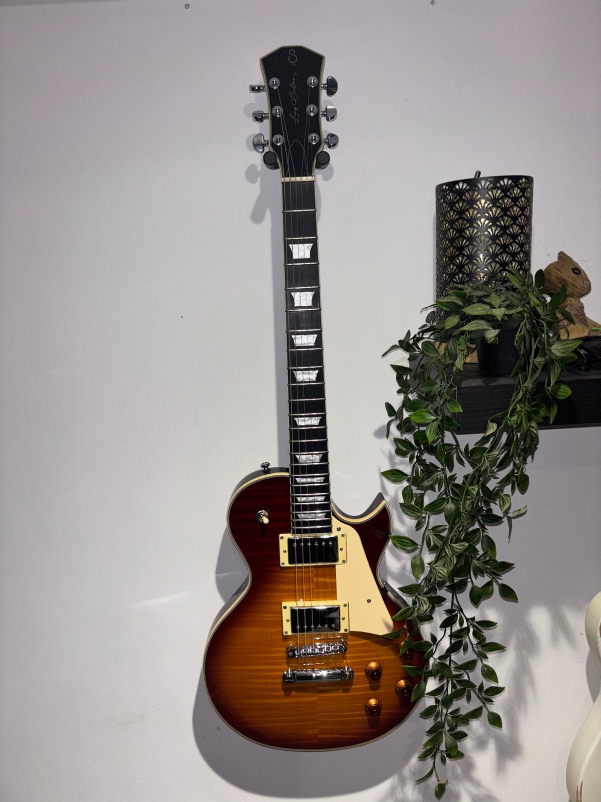 Sire Larry Carlton L7, Musique & Instruments, Enlèvement, Comme neuf, Solid body, Autres marques