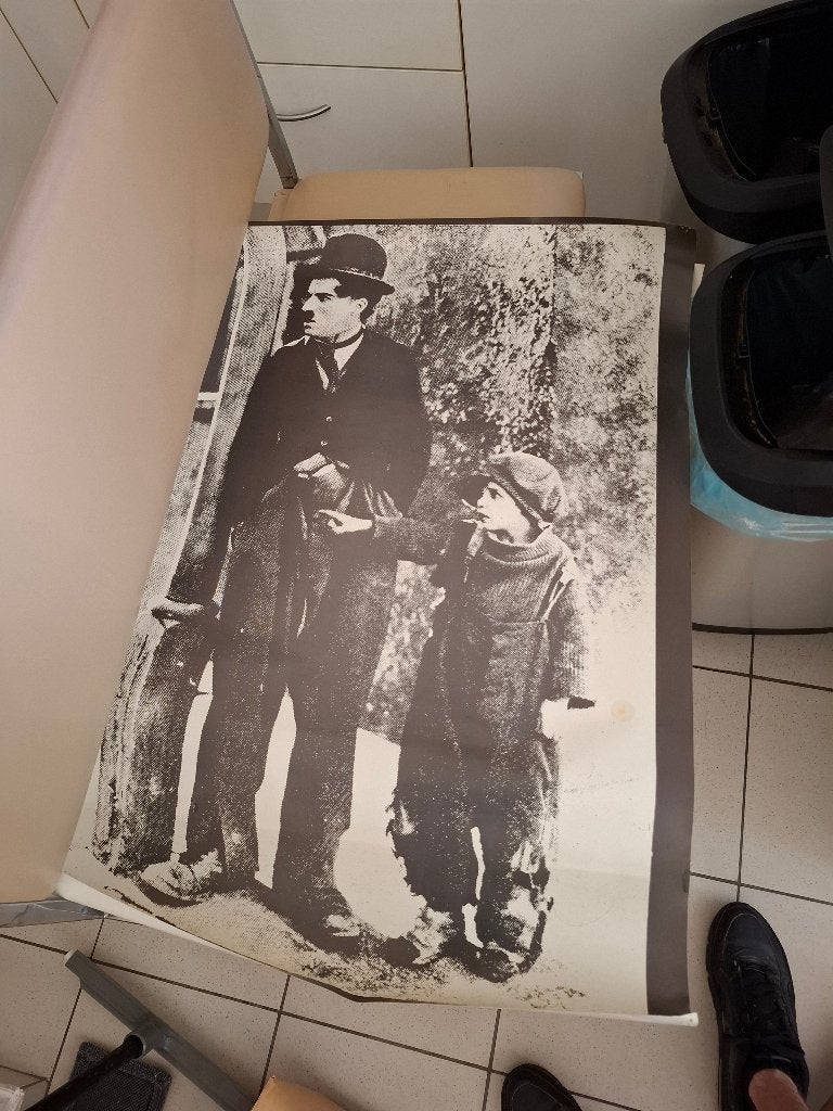 Poster vintage charly chaplin, Collections, Posters & Affiches, Enlèvement ou Envoi, Rectangulaire vertical, Comme neuf, Cinéma et TV