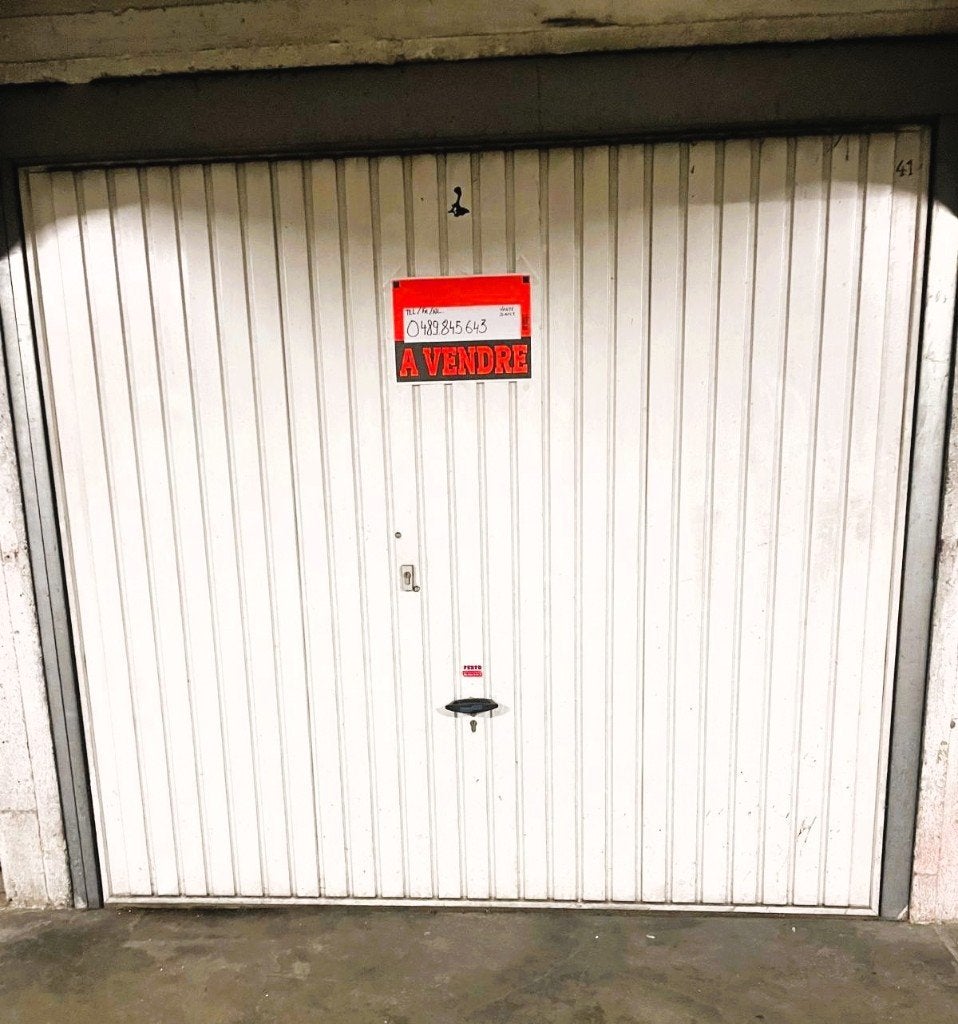 box de garage, Immo, Ventes sans courtier, Jusqu'à 200 m², Autres types, Bruxelles