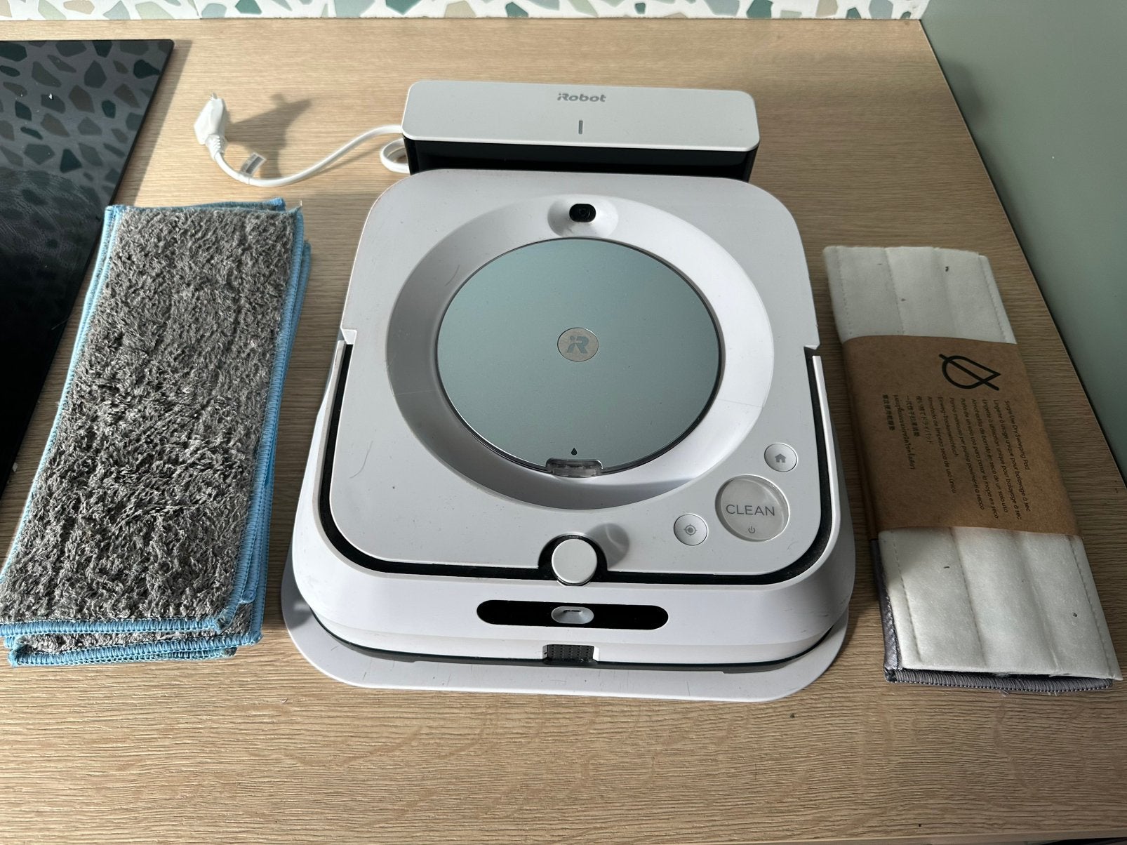 Irobot Brava Jet m6, Ophalen, Zo goed als nieuw, IRobot