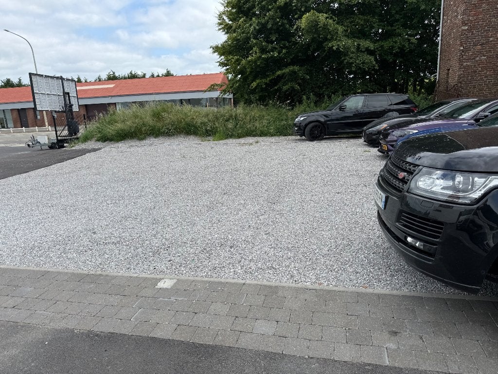 Emplacements extérieur de parking sécurisé à louer, Province du Brabant wallon