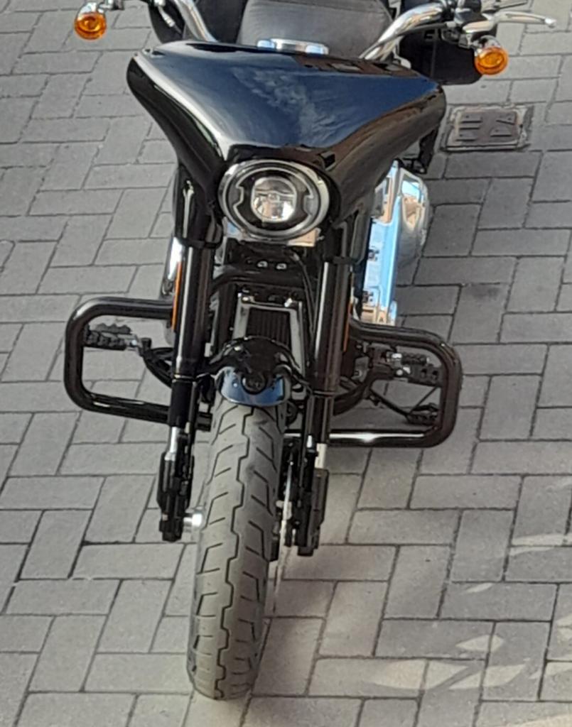 Valbaar mustach voor sportglide softail 18.up motea . Nieuw, Motoren, Ophalen