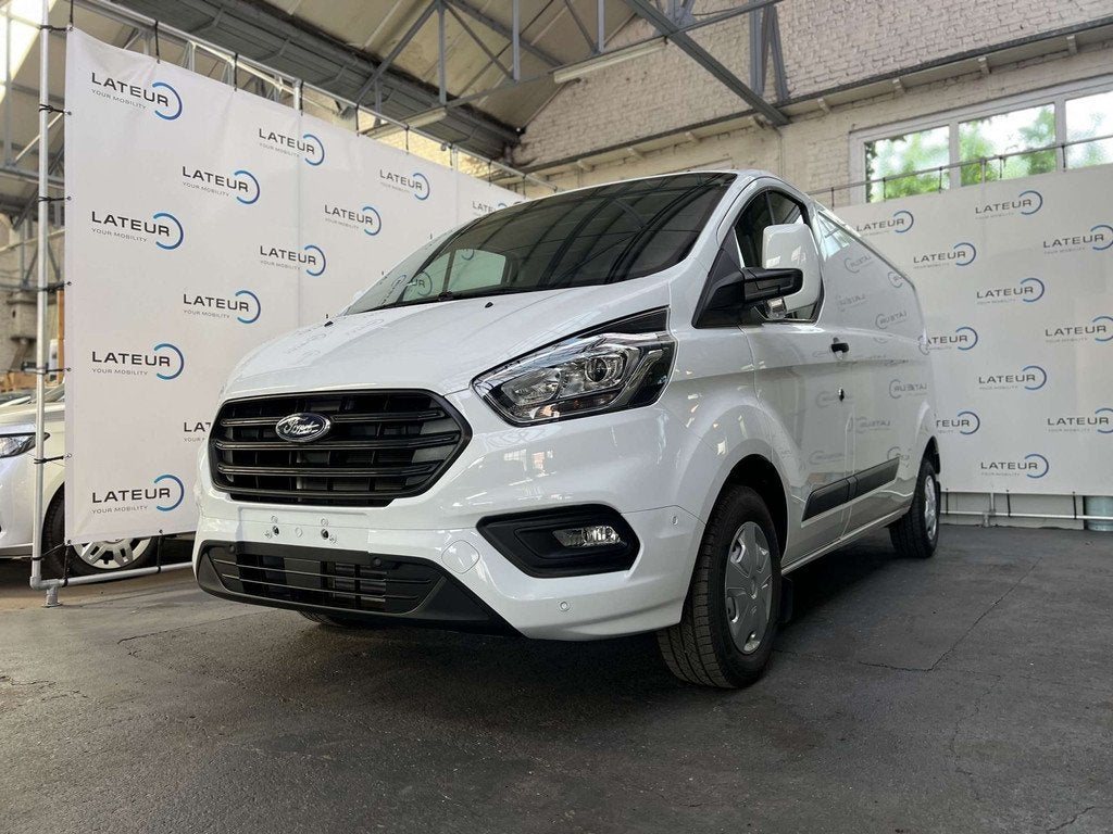 Ford Transit Custom Bestelwagen Trend 300L L2 2.0 Ecoblue 10, Auto's, Bestelwagens en Lichte vracht, Euro 6, Wit, Overige kleuren
