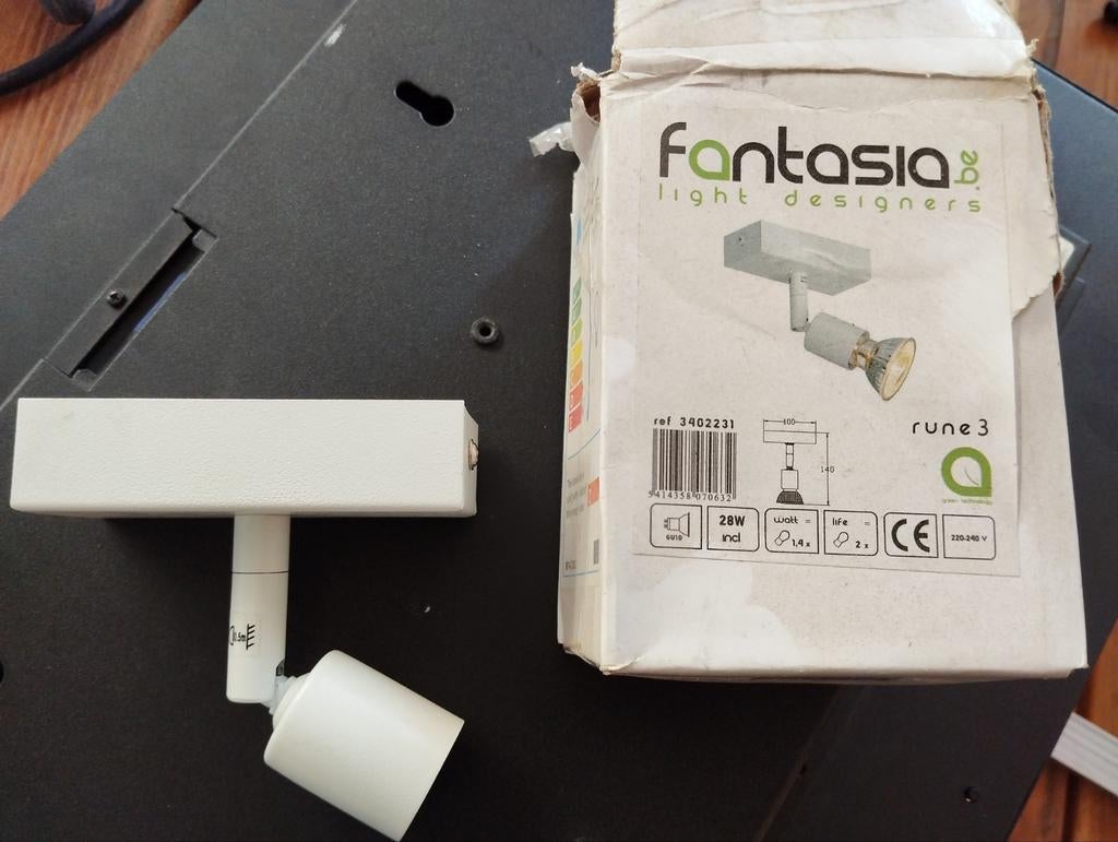 Spot fantasia rune 3, Enlèvement ou Envoi