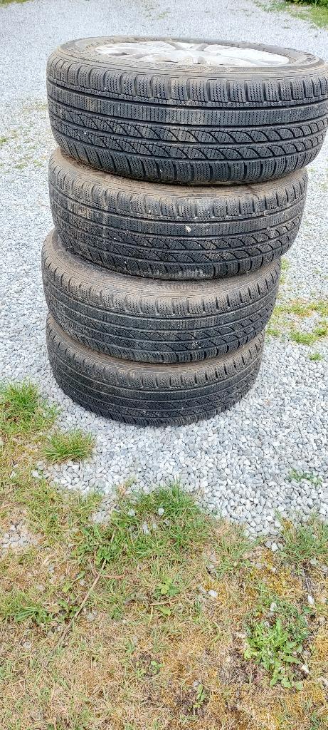 4 pneus d'hiver + jantes, Auto-onderdelen, Banden en Velgen, Ophalen, Gebruikt, Winterbanden, Band(en)