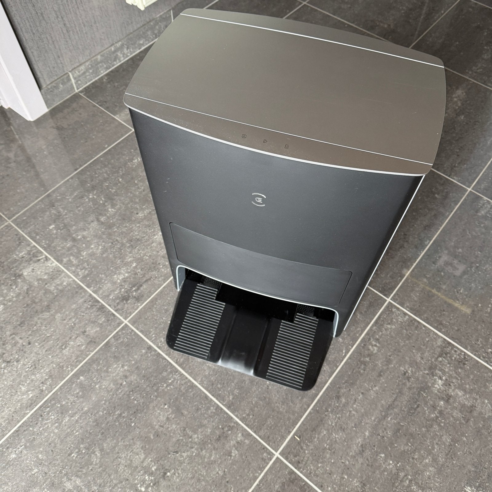 Ecovacs Deebot X1 omni, Elektronische apparatuur, Stofzuigers, Ophalen, Zo goed als nieuw, Ecovacs