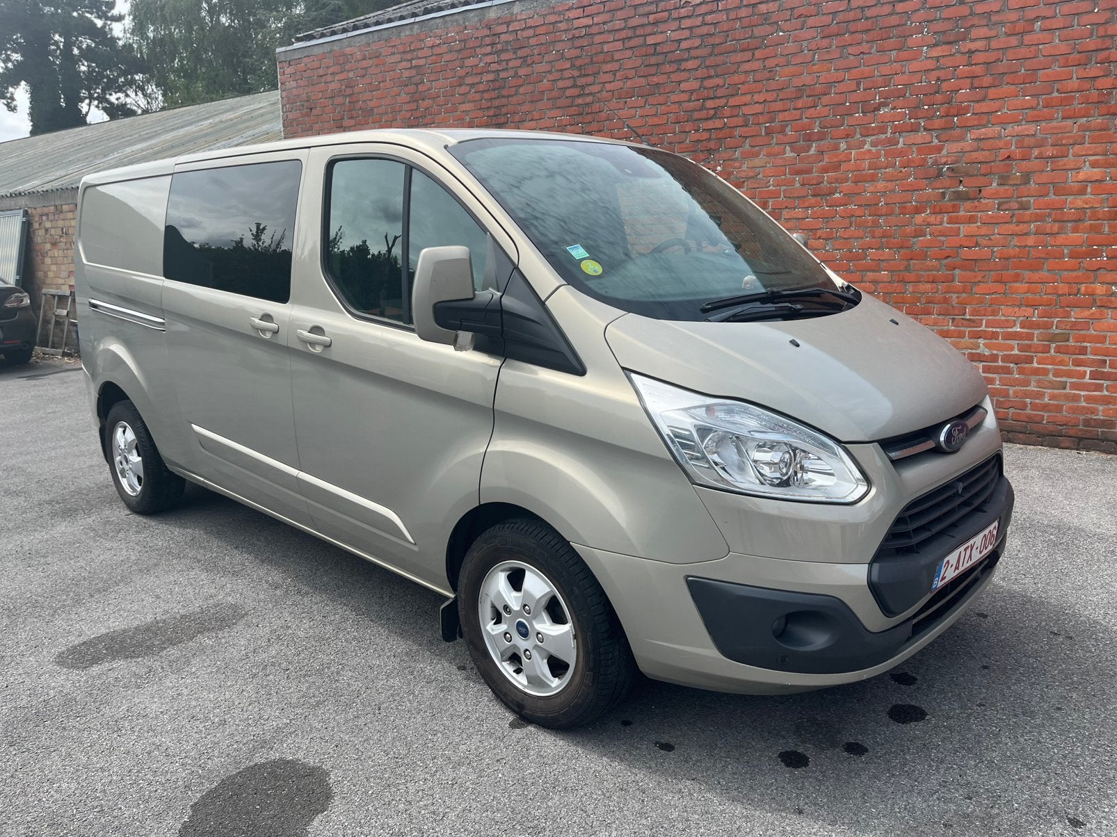 Ford Transit custom 5 Pl, Auto's, Bestelwagens en Lichte vracht, Voorwielaandrijving, Stof, Euro 6, 4 cilinders