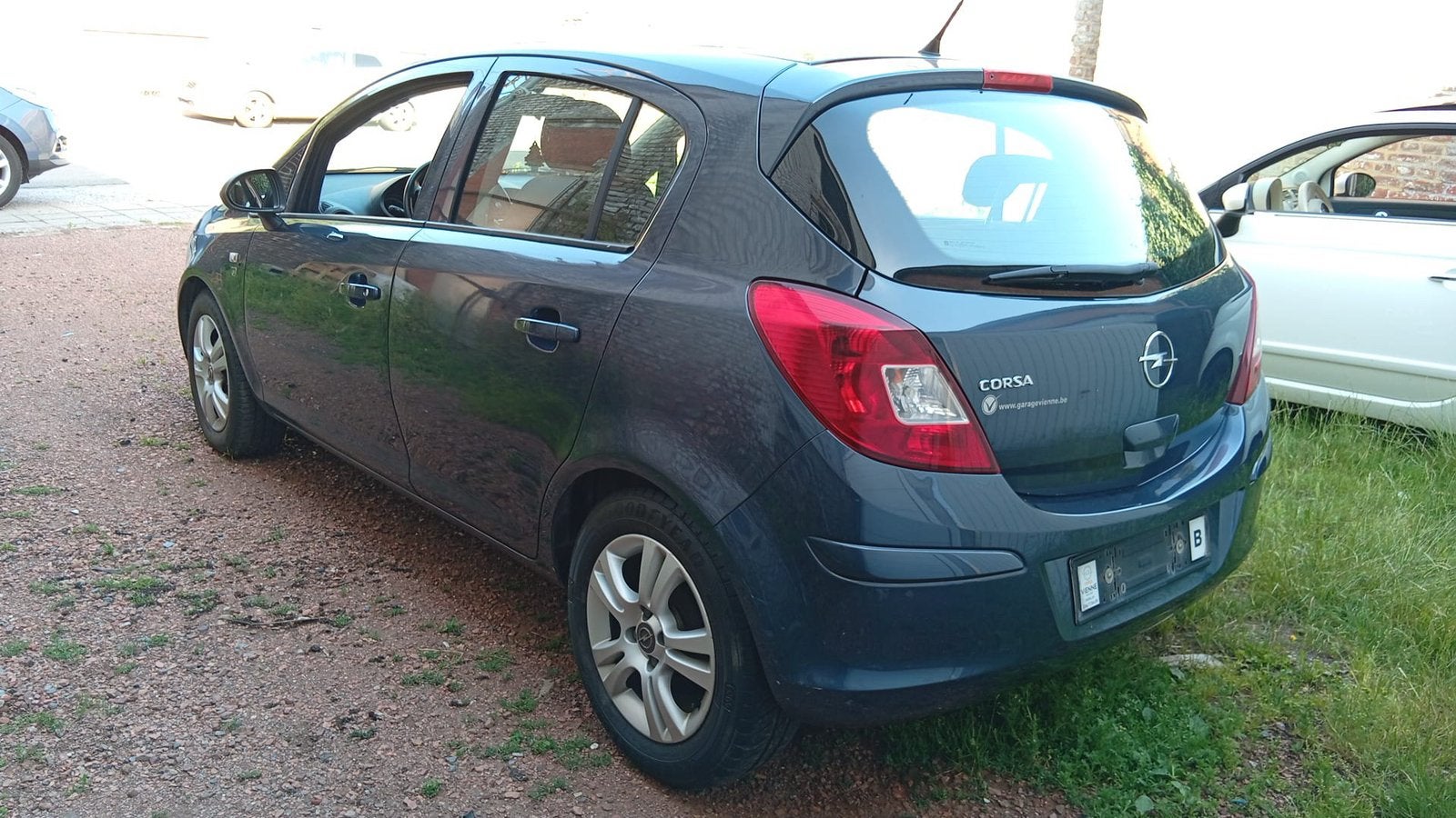 Opel corsa 12 essence, 115000km, année 2010, Achat, Boîte manuelle, 5 portes, 5 places