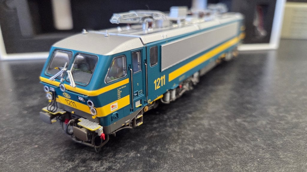 Lsmodels 12095S HLE 1211 SNCB DC SOUND - HO, Hobby & Loisirs créatifs, Enlèvement ou Envoi, Neuf, Courant continu, Locomotive