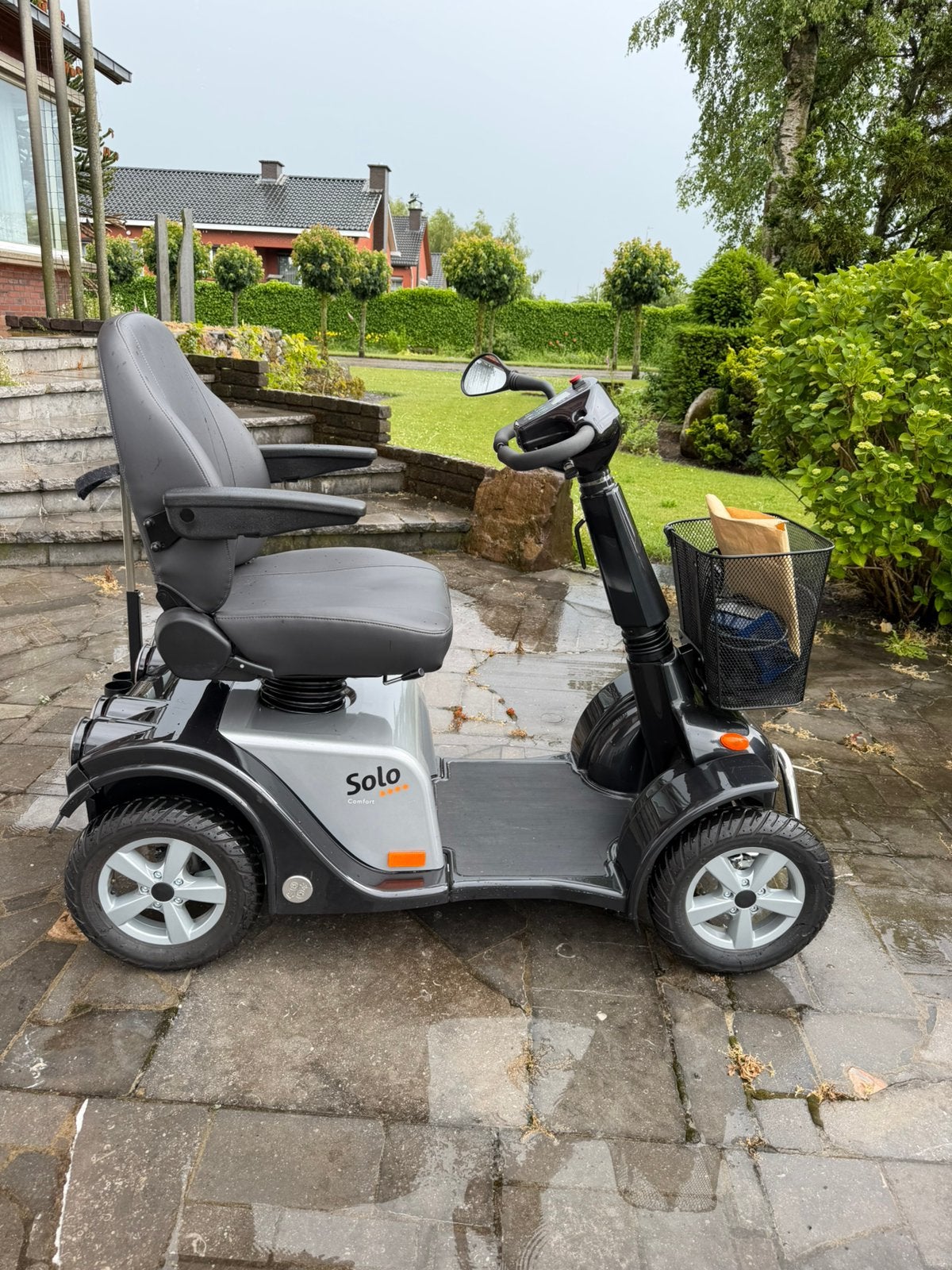Bijna nieuwe Scootmobiel solo 4 elektrische invalide scooter, Ophalen of Verzenden, Zo goed als nieuw