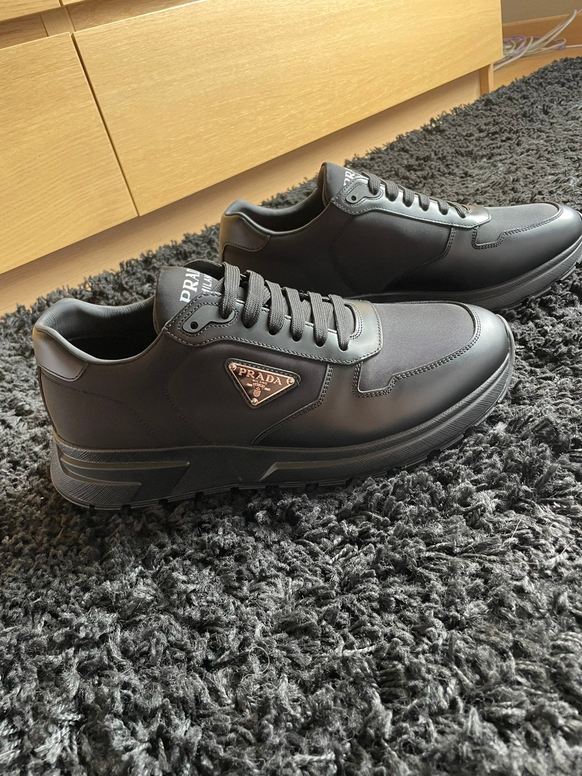 Prada Sneakers (42), Ophalen of Verzenden, Zo goed als nieuw, Sneakers
