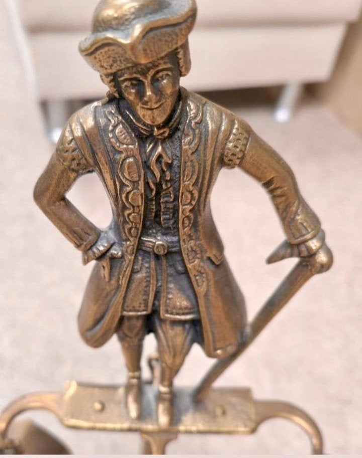 Cheminée vintage en laiton avec statue., Enlèvement