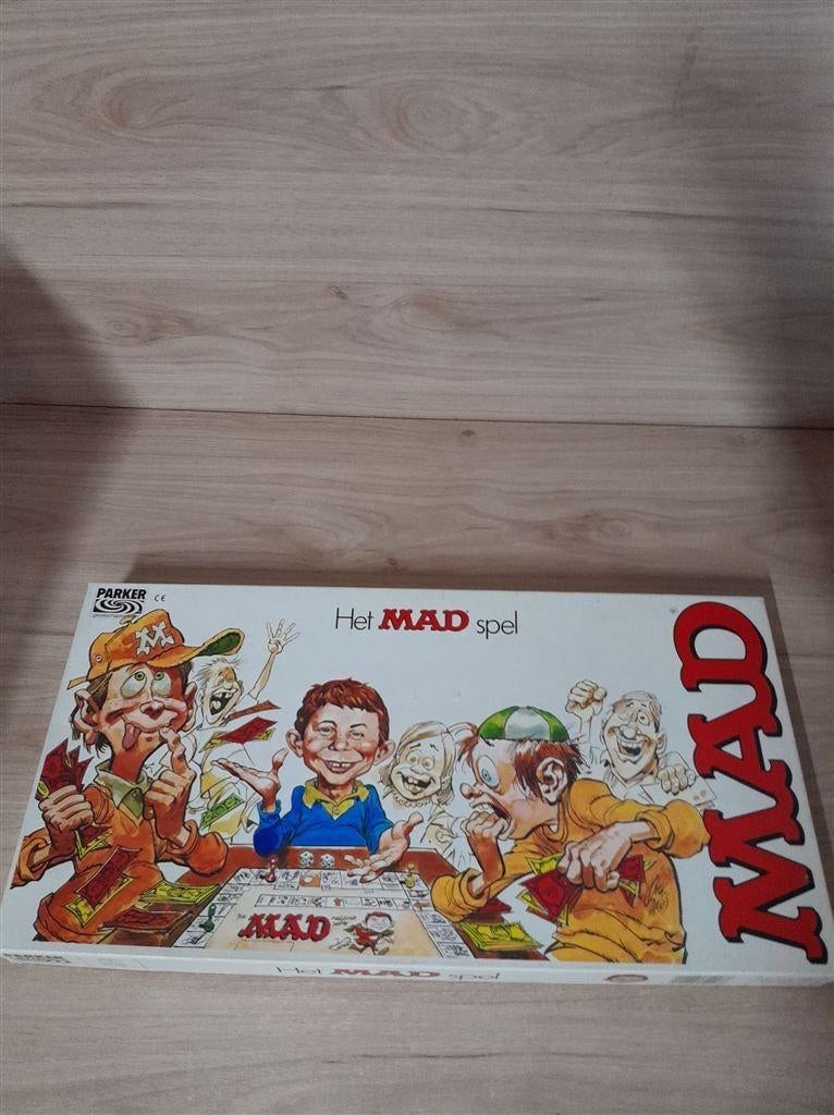 Het mad Spel - parker - s5145, Hobby en Vrije tijd, Gezelschapsspellen | Bordspellen, Verzenden, Zo goed als nieuw
