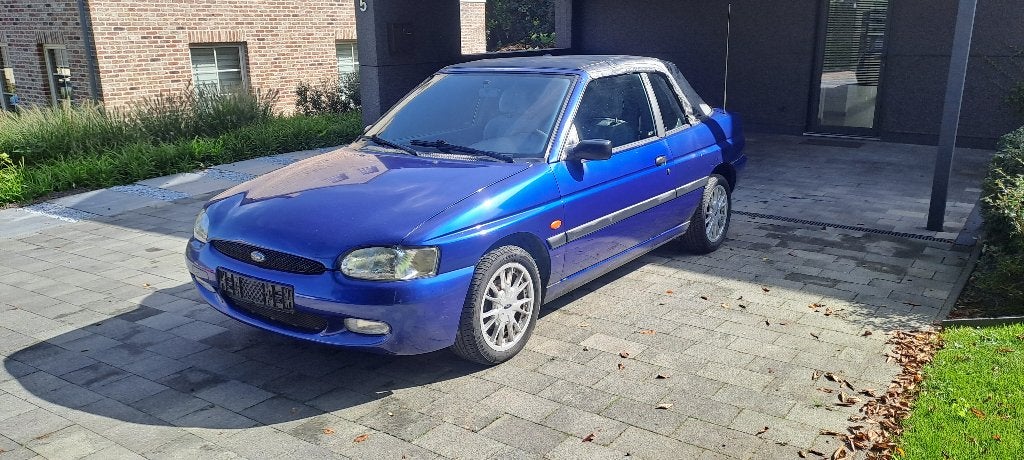 FORD ESCORT CABRIO 1.6i, Auto's, Escort, Stof, 4 cilinders, Cabriolet