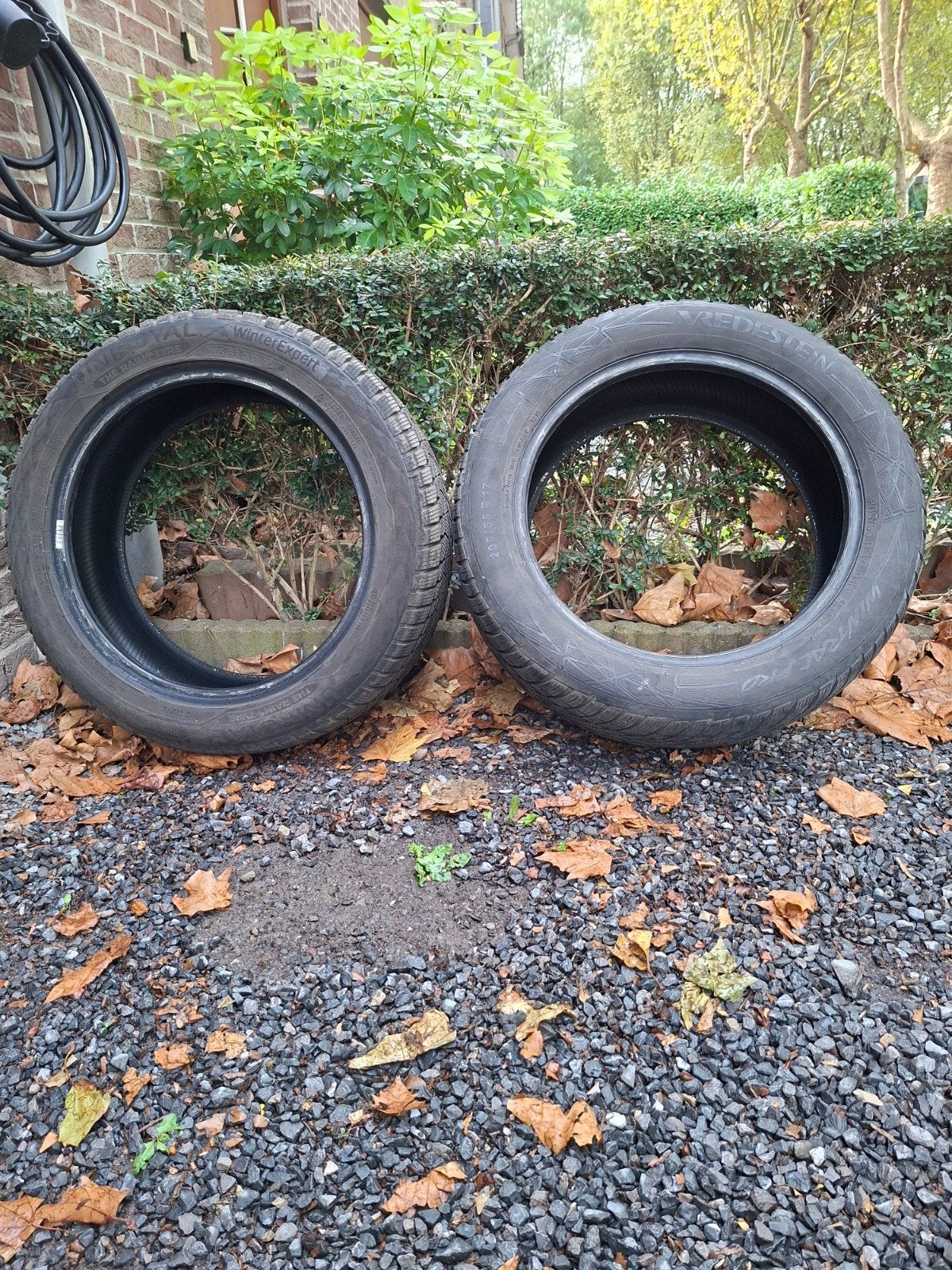 pneus hiver 2 vredestein 205/55/r17 91H er 2 pneus hiver unr, Enlèvement, Utilisé